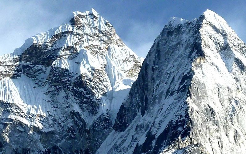 Everest 3 High Passes Trek