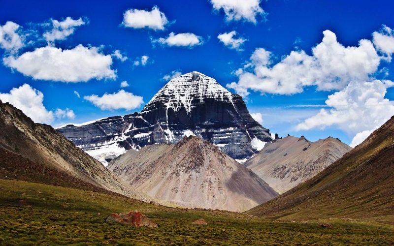 Kailash Mansharovar Tour – 20 Days