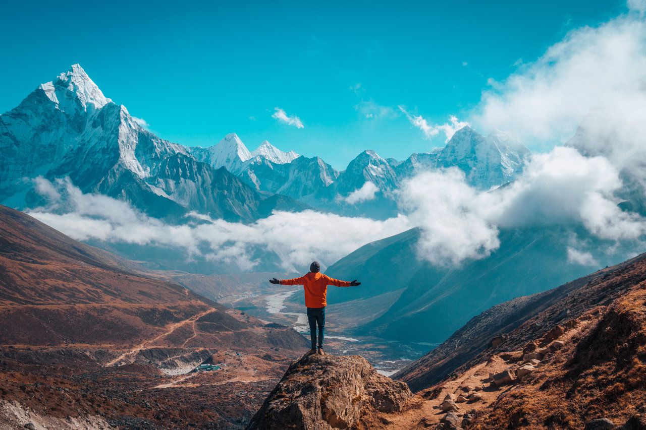 budget trekking nepal